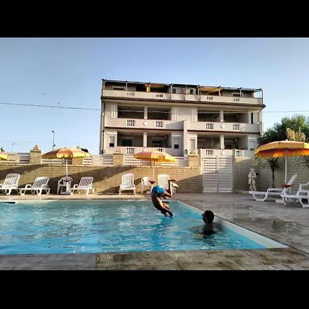 Rose E Mauris * Isola di Capo Rizzuto